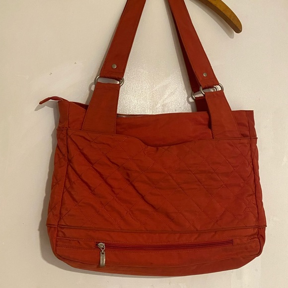 Baggallini Quilted Burnt Orange Purse/Crossbody - Picture 8 of 11